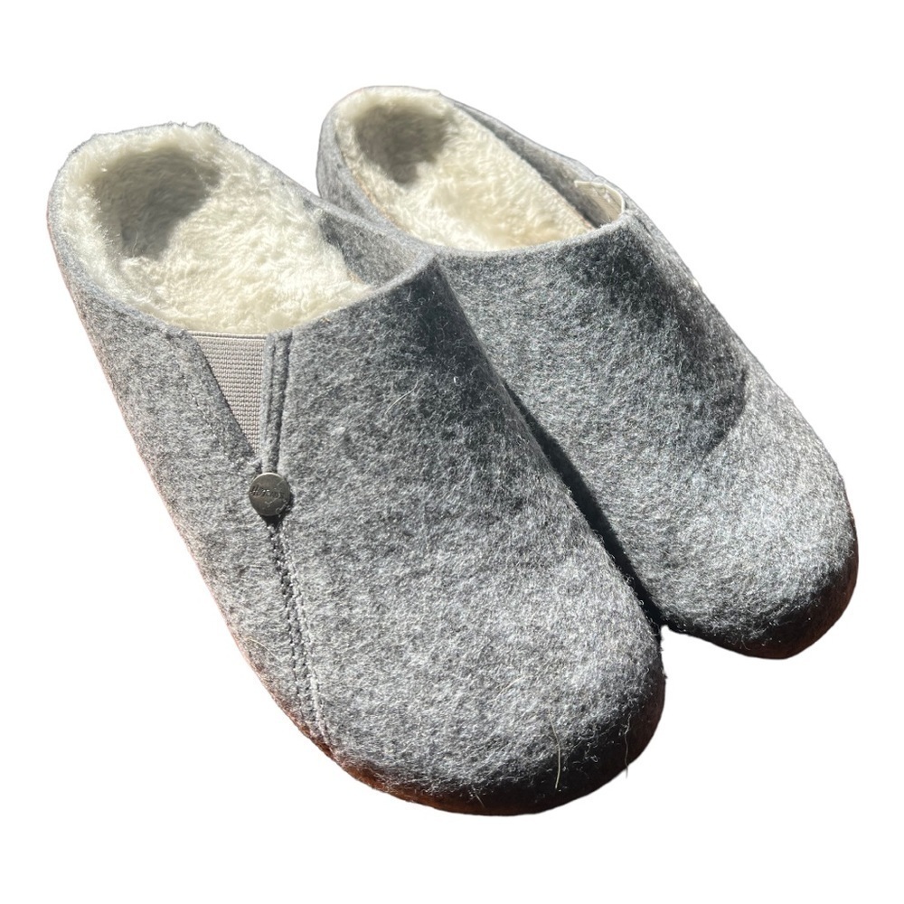 Hot Cakes woolish fuzzy lined slippers 9